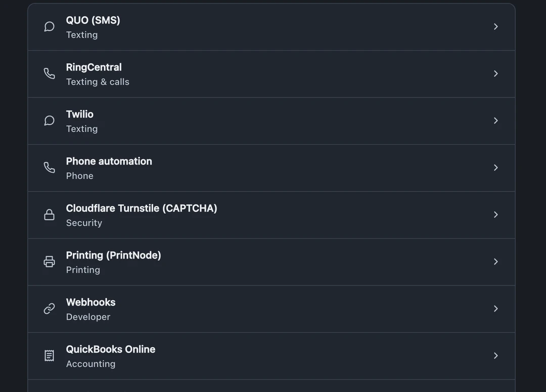 Lista de integraciones con categorías de mensajes de texto, teléfono, impresión, webhooks y contabilidad